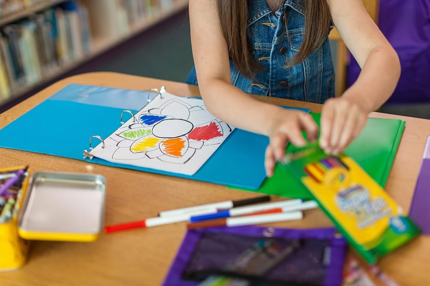 Crayola - Super Tips, Zmywalne Pisaki ze Średnią Końcówką, Zestaw 12 Kolorów, Do Szkoły i Zabawy, Dla Dzieci od 3 Lat, 7509